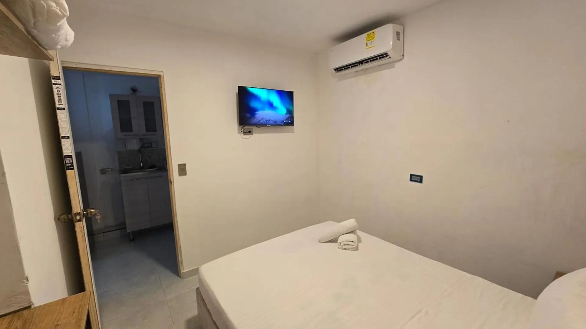 Apartamento En Cartagena L2 Cerca Al Mar - Con Aire Acondicionado Y Wifi 1 0*,